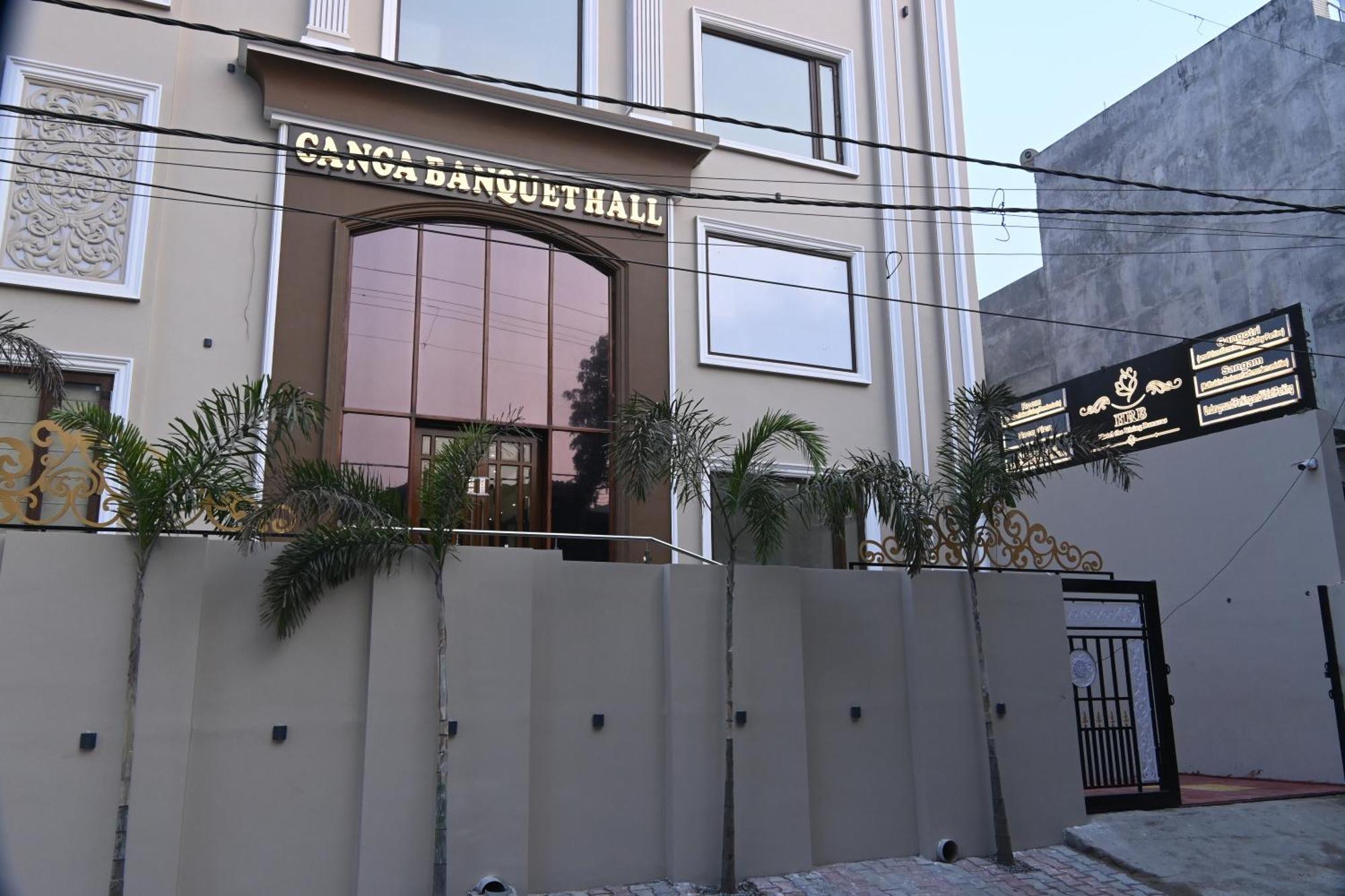 Hotel The Rising Banaras - Varanasi — Photos 1